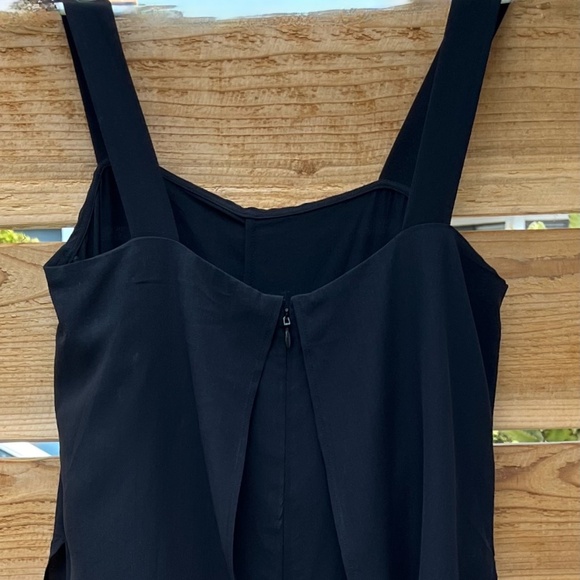 THEORY Women's sleeveless midi pant-dress "00" is in perfect condition - Picture 4 of 9